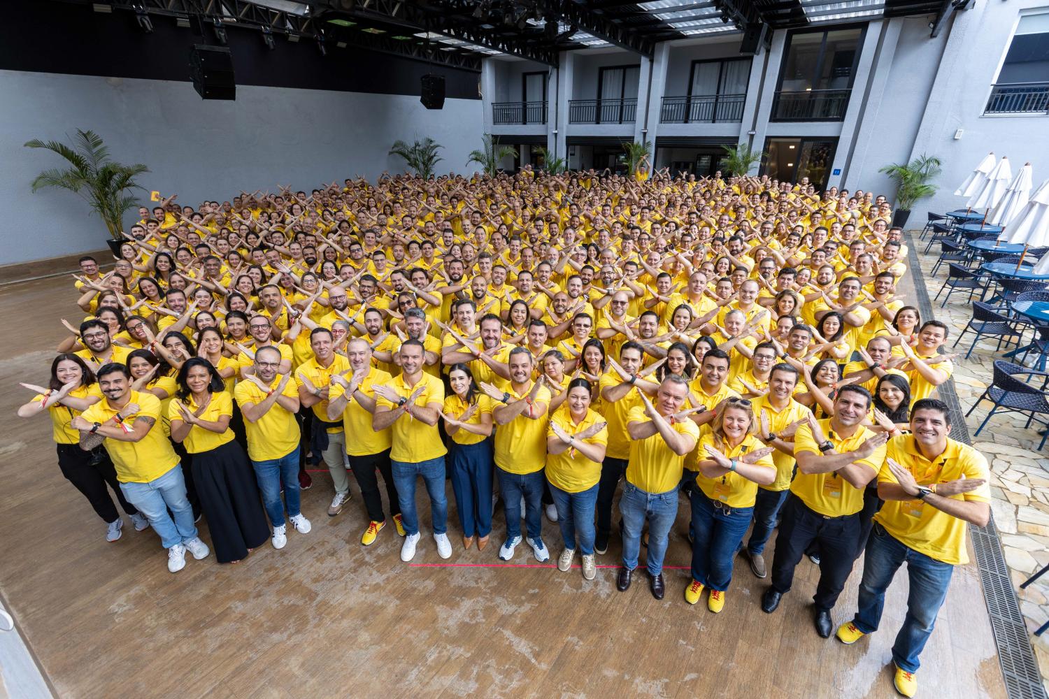 DHL